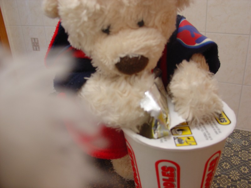 Cup O Noodle Show Picture