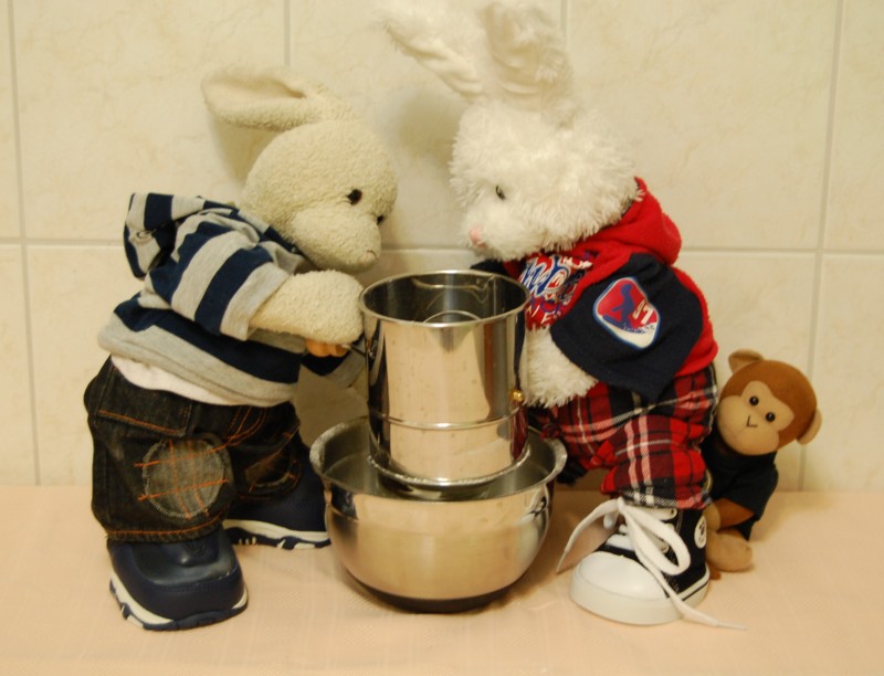 Pineapple Muffins Show Picture