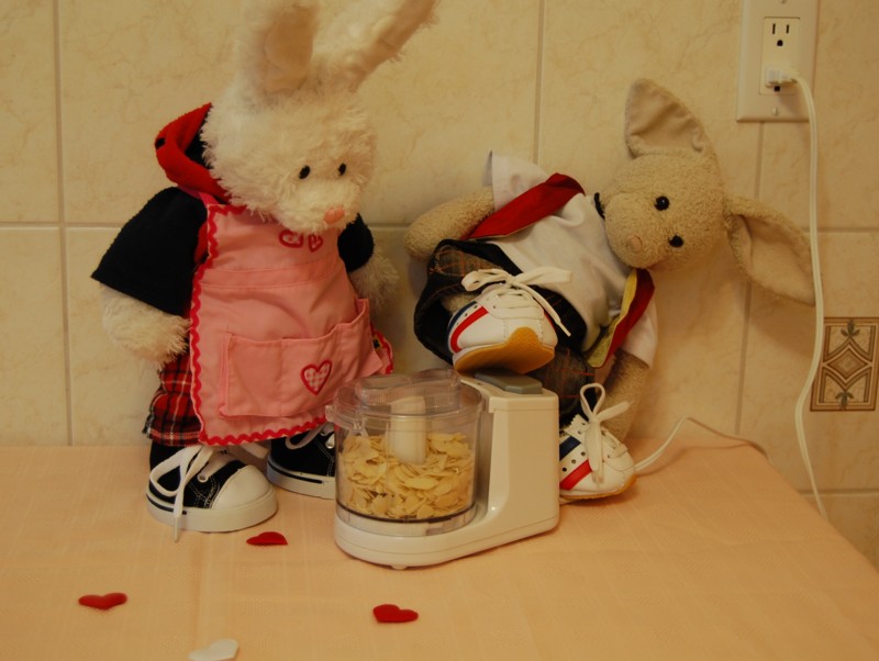 Almond Cookies Show Picture