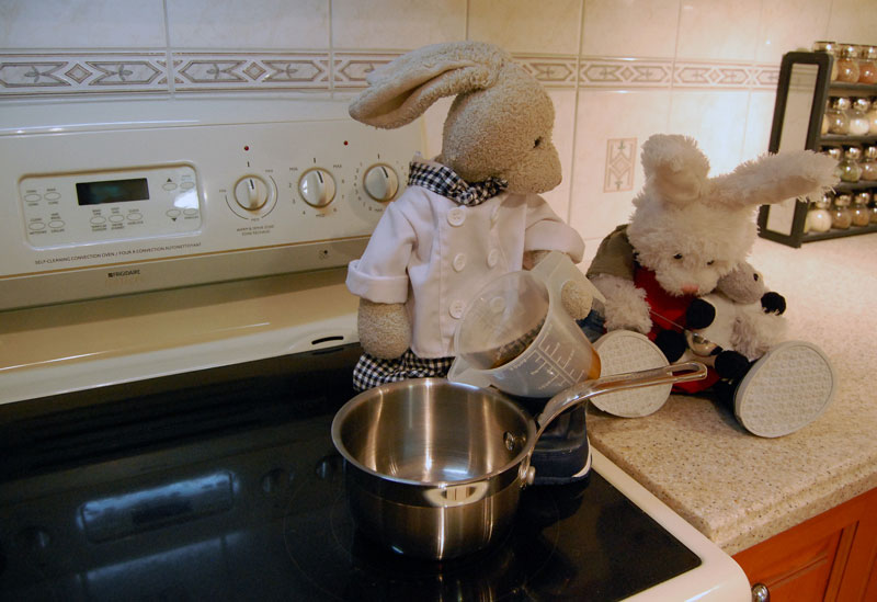 Ginger Cake Show Picture