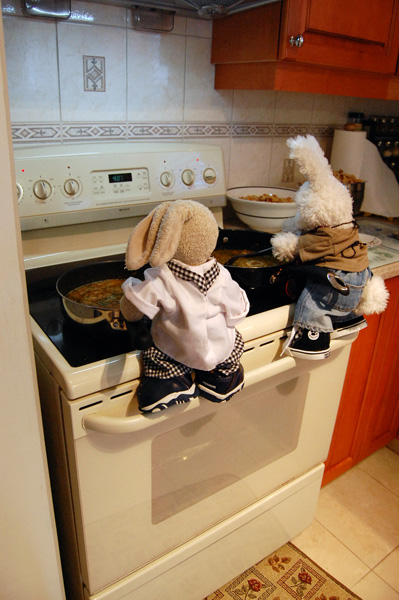 Thanksgiving Dinner Show Picture