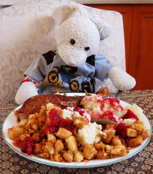 Thanksgiving Dinner Show Picture