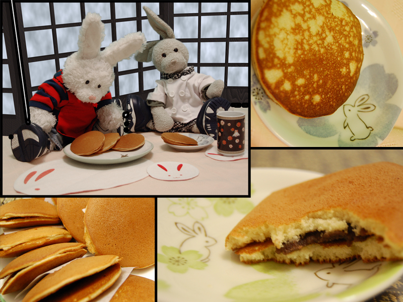 Dorayaki - Japanese Red Bean Pancake Sandwiches Show Picture