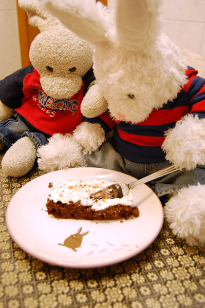 Velvet CakeShow Picture