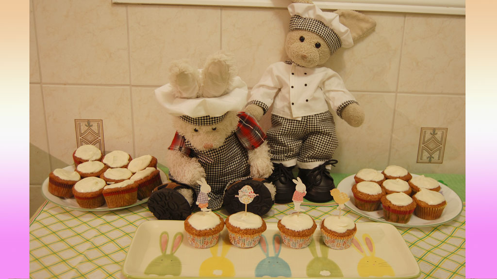 Pineapple Coconut Carrot Cake Show Picture