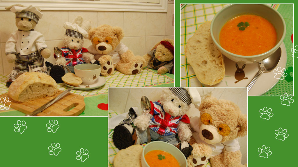 Sopa de Tomates Asados (Roasted Tomato Soup) Show Picture