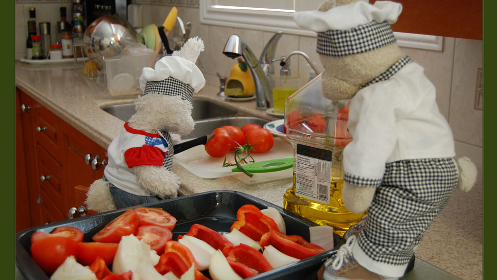 Sopa de Tomates Asados (Roasted Tomato Soup) Show Picture