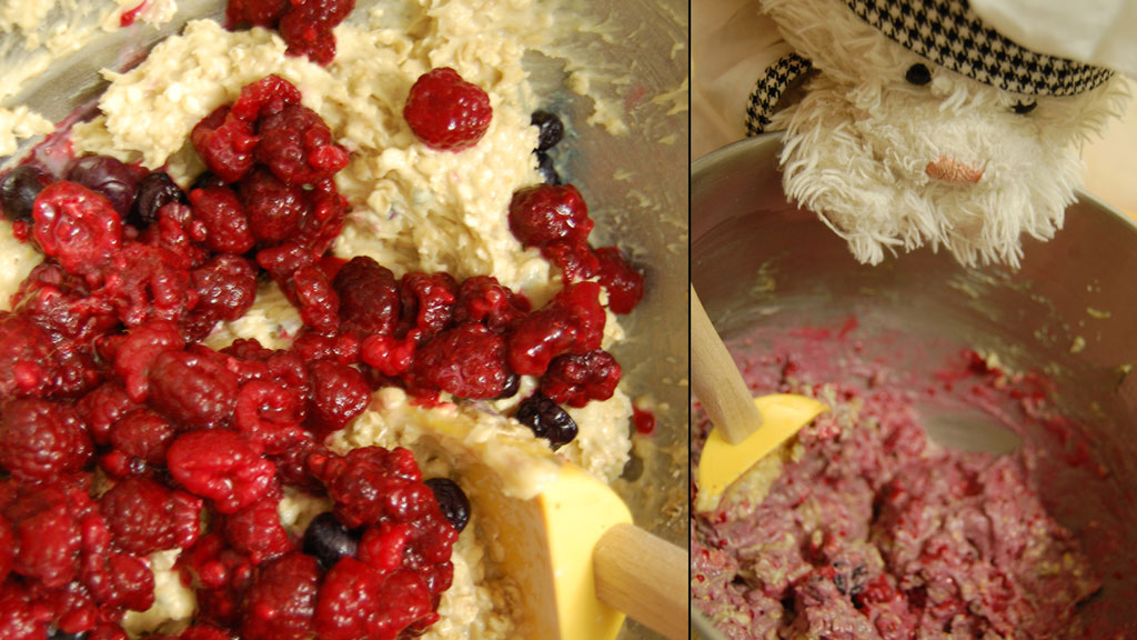 Soylent Smurf Cookies Show Picture