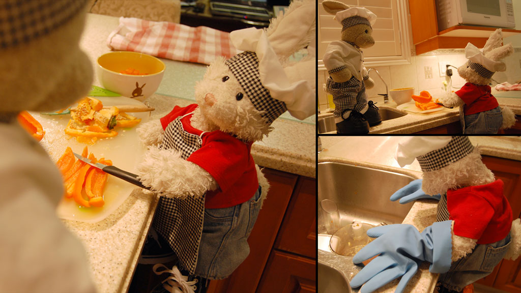 Doc's Seafood Paella Show Picture